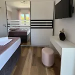 Rural Basin Dvor With Jacuzzi *
