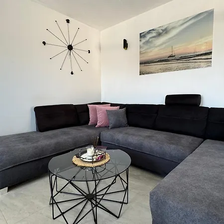 Rural Basin Dvor With Jacuzzi