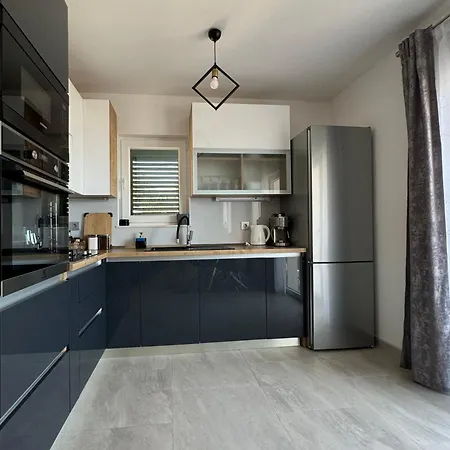 بيت للعطل Rural Basin Dvor With Jacuzzi *