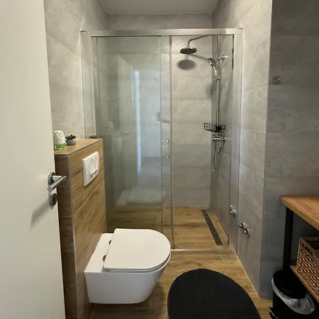 Rural Basin Dvor With Jacuzzi Vinišće